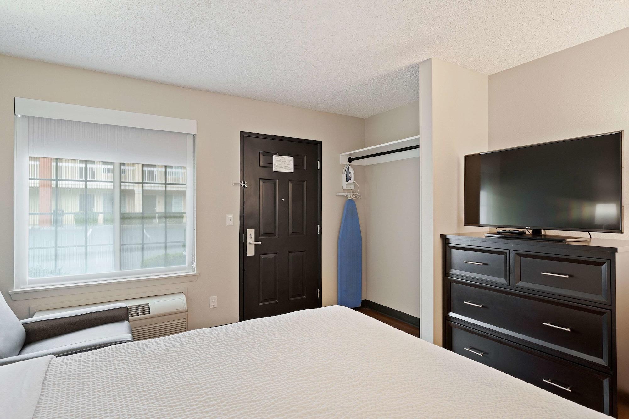Extended Stay America Suites - Seattle - Redmond Белвью Экстерьер фото