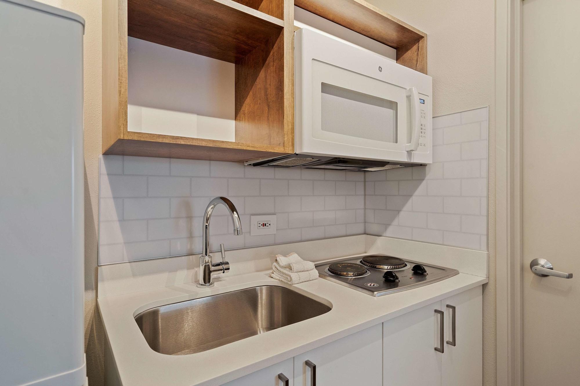 Extended Stay America Suites - Seattle - Redmond Белвью Экстерьер фото