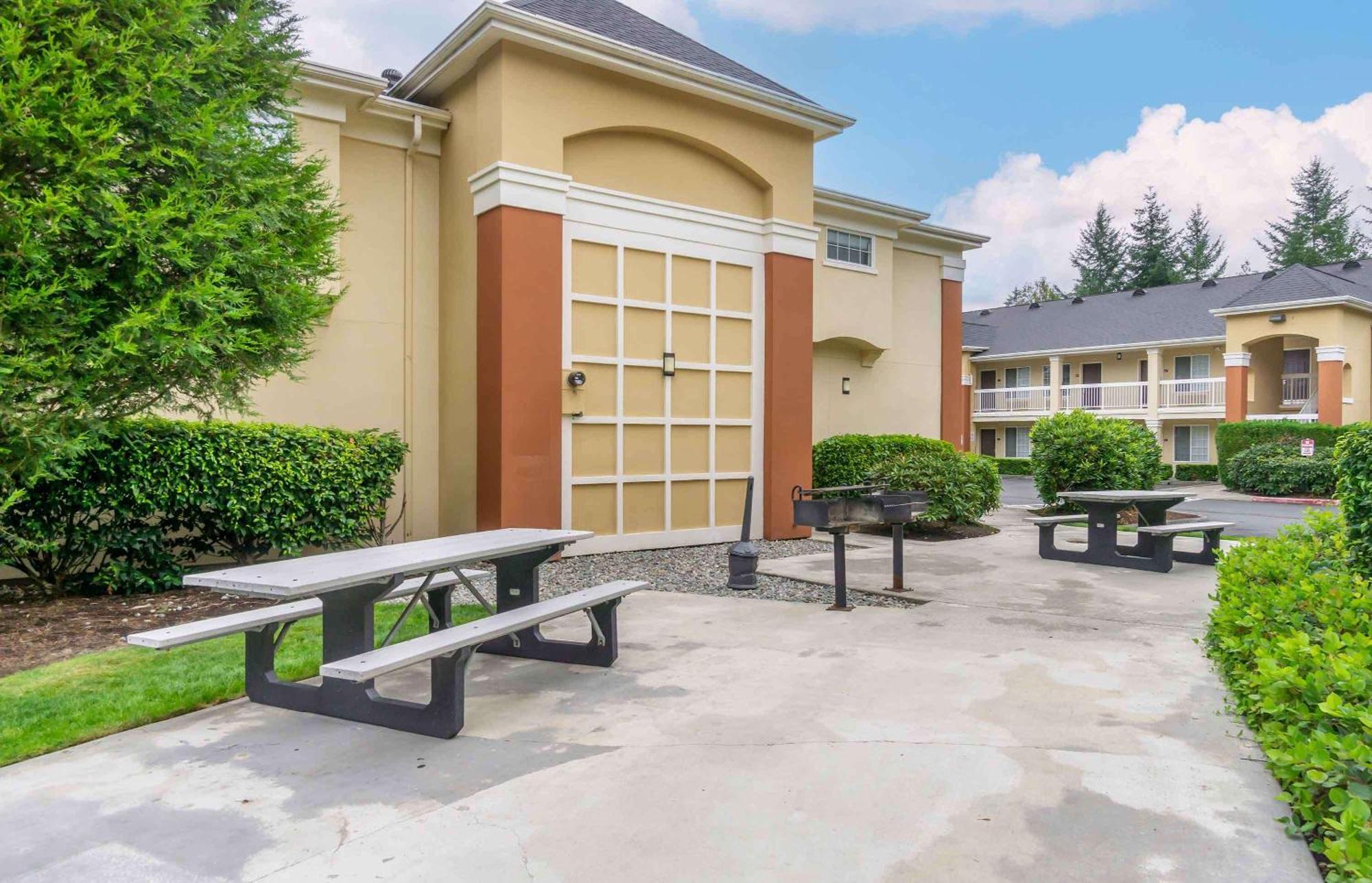 Extended Stay America Suites - Seattle - Redmond Белвью Экстерьер фото